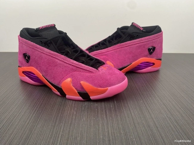 14 (W) Jordan Retro Low Pink Shocking DH4121-600 0911